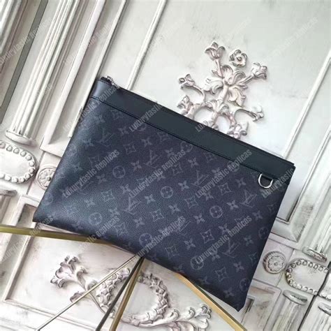 pettorina da uomo louis vuitton|pochette louis vuitton uomo.